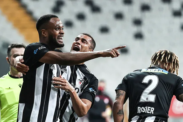 Ajax Beşiktaş maçı ne zaman, saat kaçta? UEFA Şampiyonlar Ligi Ajax BJK maçı hangi kanalda yayınlanacak?