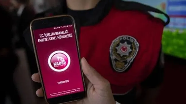 İzmir’de fabrikada çalışan Cemile Karataş KADES sayesinde hayatını kurtardı - 3