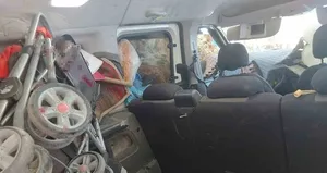 Ehliyetsiz genç kaza yaptı: 3 yaralı