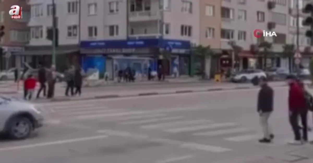 Kaza anı kask kamerasına yansıdı