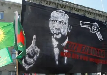 İsviçre Dışişleri'nden skandal pankarta açıklama