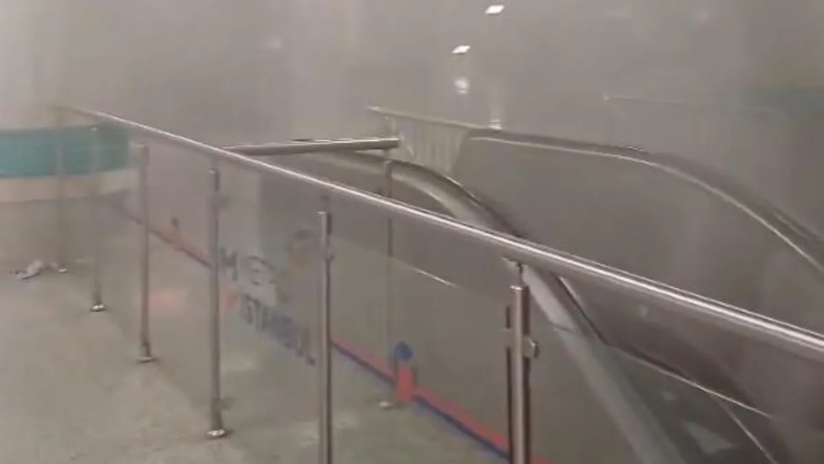 Yenikapı istasyonunda çıkan yangın söndürüldü!