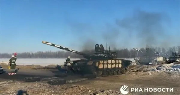 Son dakika... Sınırda gergin bekleyiş! Rusya 'çekildik' dedi NATO yalanladı - 16