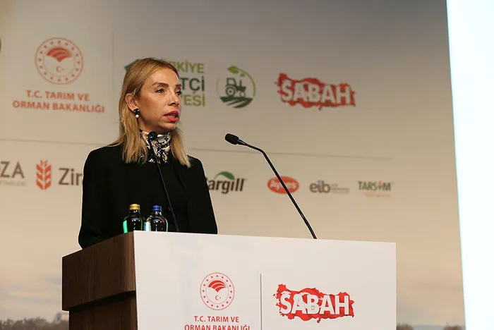 Turkuvaz Medya Merkezi'nde 1. Türkiye Çiftçi Zirvesi: Tarımın geleceği konuşuldu! Tarım Bakanı Bekir Pakdemirli'den önemli açıklamalar - 5