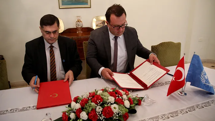 Türkiye'den Gazze'ye 1,2 milyon dolarlık yardım - 1
