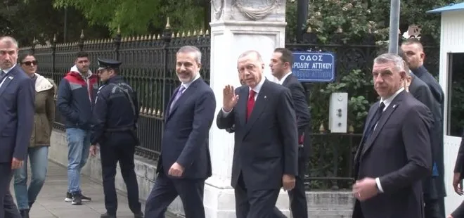 Atina’da Başkan Erdoğan ile A Haber’in Yunan muhabiri Manolis Kostidis arasında dikkat çeken diyalog