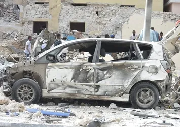 Mogadişu'da bombalı saldırı: 12 ölü
