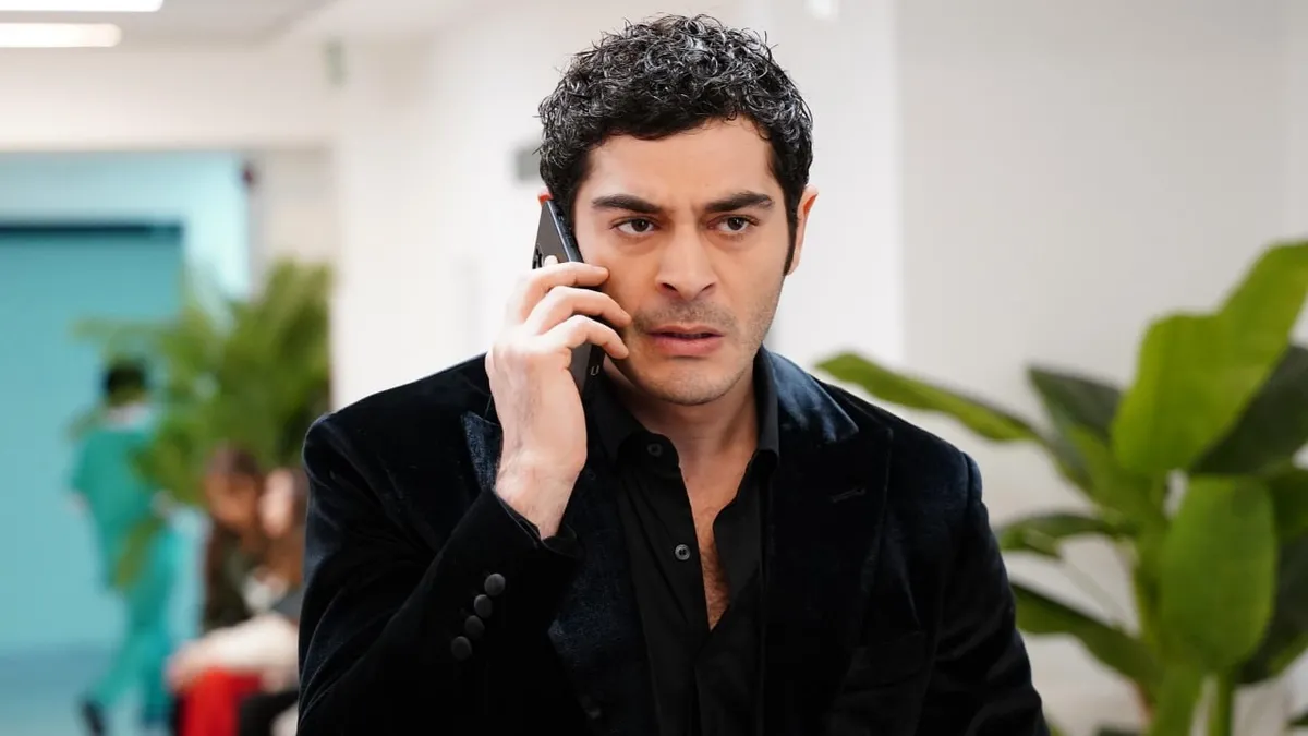 Bir Gece Masalı'nda Asaf Bey köşkünde işler karıştı! Mahir her şeyi öğrendi