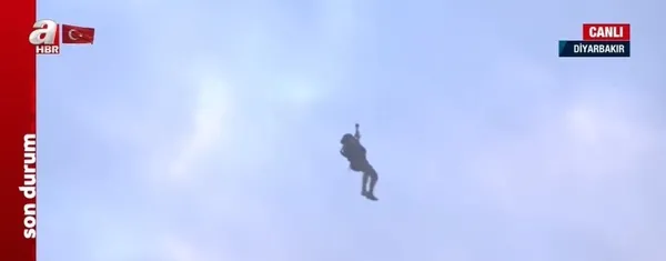 Deprem sonrası ağır hasar alan Galeria İş Merkezi’nde kedi kurtarma operasyonu! Mehmetçik seferber oldu helikopter havalandı