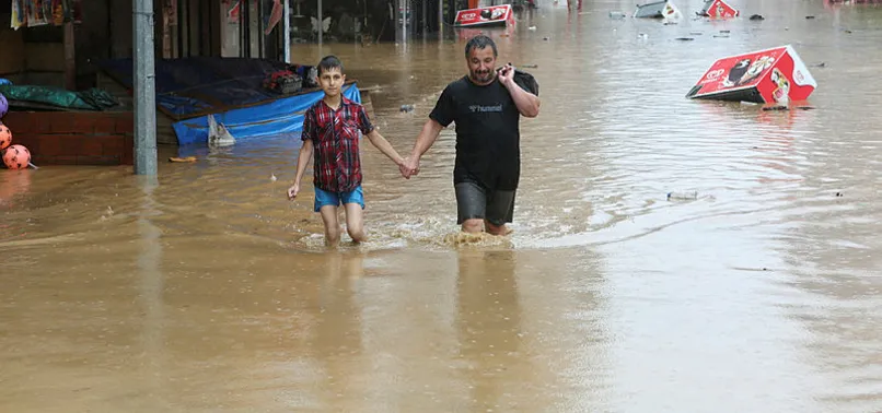 AFAD'dan Artvin Arhavi'ye yönelik son dakika açıklaması! 200 kişi tahliye edildi