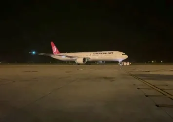 Afganistan'dan tahliye edilen 160 yolcu yurda getirildi!
