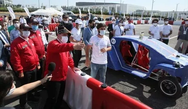 Son dakika: Bakan Varank yerli otomobil için tarih verdi! - 2