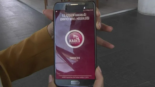 İzmir’de fabrikada çalışan Cemile Karataş KADES sayesinde hayatını kurtardı - 2