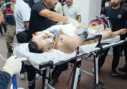 Hastane bahçesinde kanlı pusu! Kurşunlar 9 yaşındaki çocuğa da isabet etti