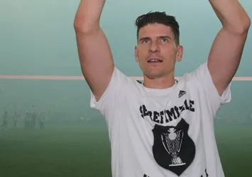 Beşiktaş Mario Gomez'i bonservisiyle transfer ediyor!