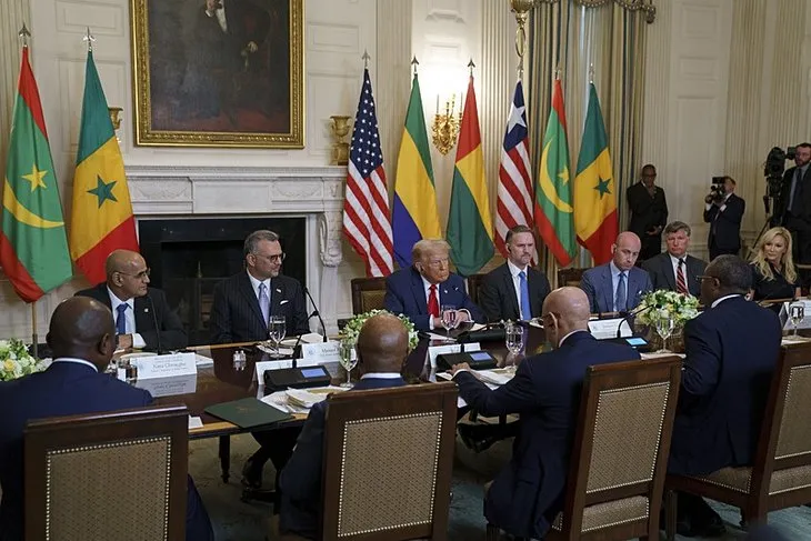 Trump işi diplomasi! Afrikalı liderlere tavrı çok tartışıldı