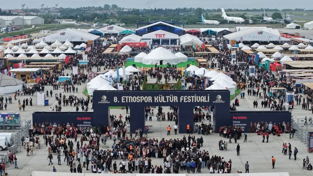 Dünya İstanbul'da buluştu: 8. Etnospor Kültür Festivali'nde 1,5 milyonluk rekor katılım