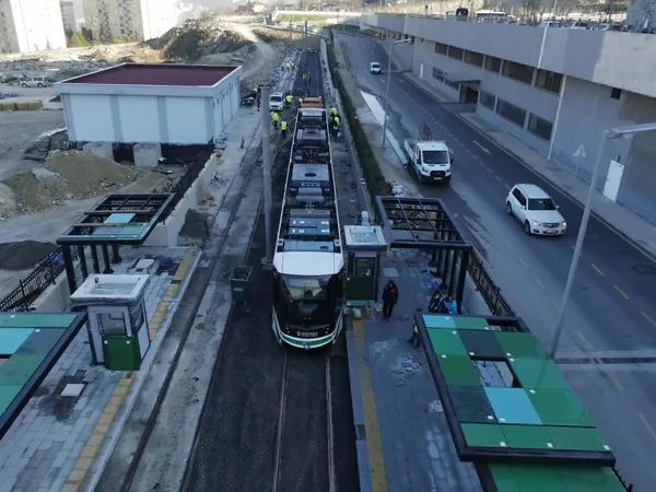 o-tramvay-hatti-hizmete-giriyor-15-dakikaya-dusecek-binlerce-vatandasa-buyuk-kolaylik-saglayacak-1710583824087.jpg O tramvay hattı hizmete giriyor! 15 dakikaya düşecek! Binlerce vatandaşa büyük kolaylık sağlayacak... - 3