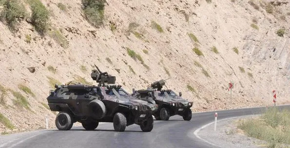 Son dakika: Milli Savunma Bakanı Hulusi Akar’dan Pençe-Kilit operasyonu açıklaması! Zap bölgesi teröristlerden temizleniyor