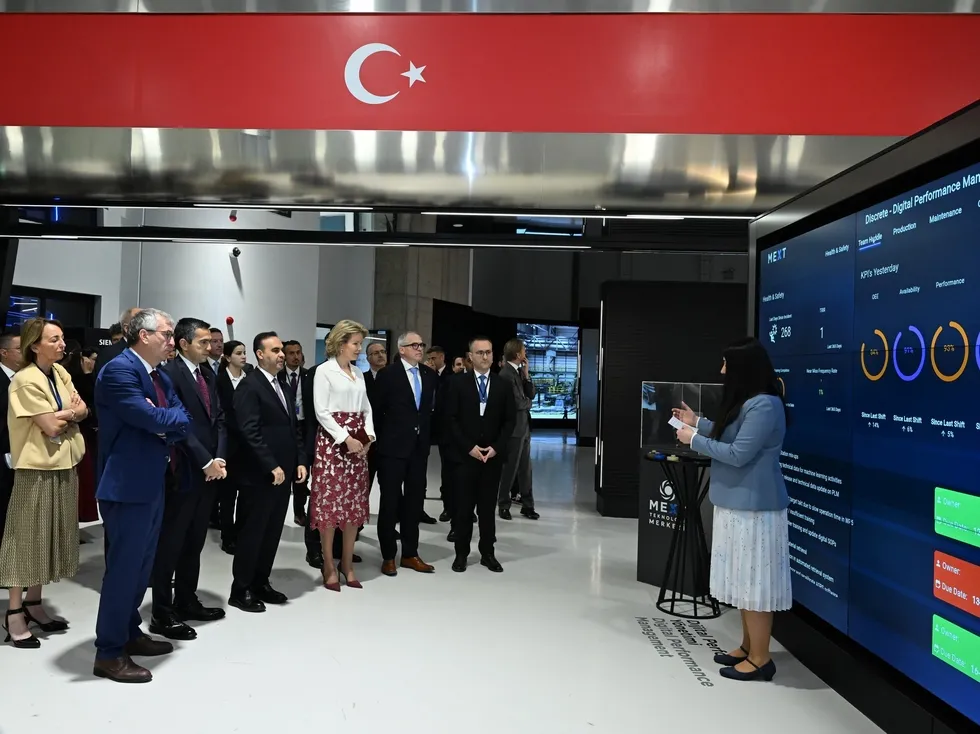 belcika-kralicesi-mathilde-mext-teknoloji-merkezini-ziyaret-etti-1778584879019.jpg Belçika Kraliçesi Mathilde MEXT Teknoloji Merkezi’ni Ziyaret Etti - 2
