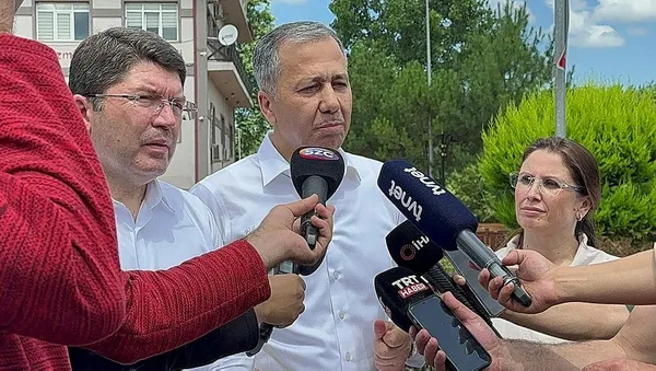 Sel bölgesinde son durum! Devlet tüm imkanlarıyla seferber oldu | Doğu Karadeniz’e flaş uyarı! Bakan Ali Yerlikaya duyurdu