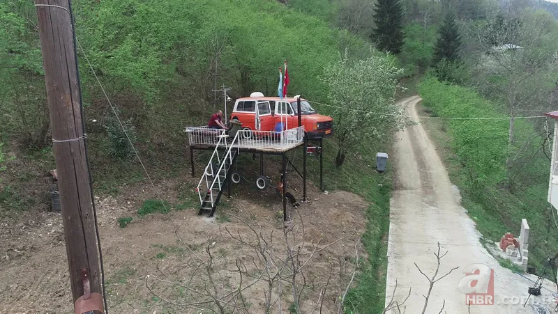 Karadeniz zekasını konuşturdu! Kızları ağaç ev isteyince… 17