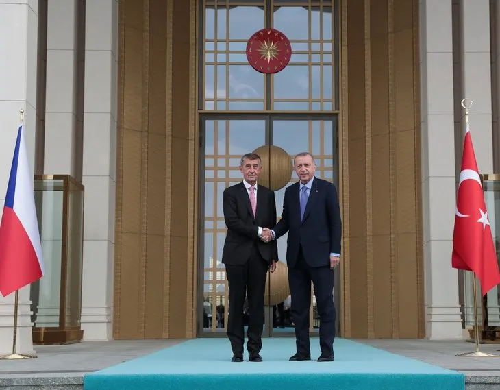 Başkan Erdoğan, Çekya Başbakanı Andrej Babis’i böyle karşıladı