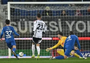 Kartal kanatlanmadı! Çaykur Rizespor-Beşiktaş mücadelesi 1-1 eşitlikle sona erdi