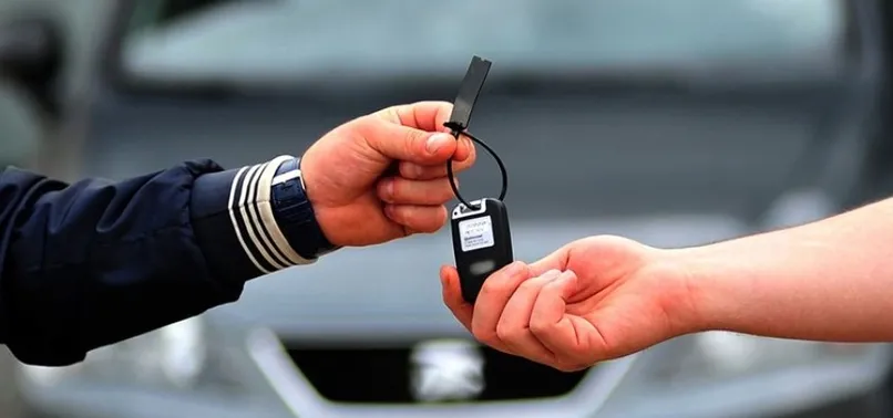 Son dakika: Bakan Ruhsar Pekcan duyurdu! Araç alım satımında yeni dönem...