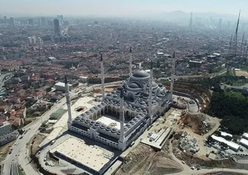 Çamlıca Camii inşasının sonuna gelindi