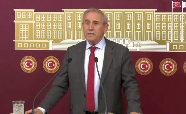 chpli-yildirim-kaya-tbmmde-vakif-ve-dernekleri-hedef-aldi-ilk-tepki-ortaklari-saadet-partisinden-geldi-allah-b-1670861825731.jpg CHP'li Yıldırım Kaya TBMM'de vakıf ve dernekleri hedef aldı! İlk tepki ortakları Saadet Partisi'nden geldi: Allah belanı versin - 8