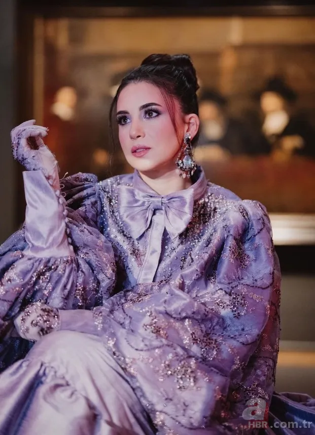 Ünlü şarkıcı Karsu evlendi! Düğünden ilk kareler... 7