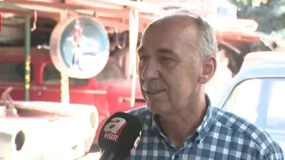 50 yıldır klasik otomobil tamir ediyor