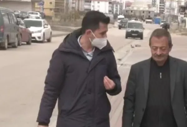 sosyal-medyanin-gundemine-oturan-ogretmen-konustu-ben-kendisini-affettim-1648127696458.jpg Sosyal medyanın gündemine oturan öğretmen konuştu: “Ben kendisini affettim” - 2