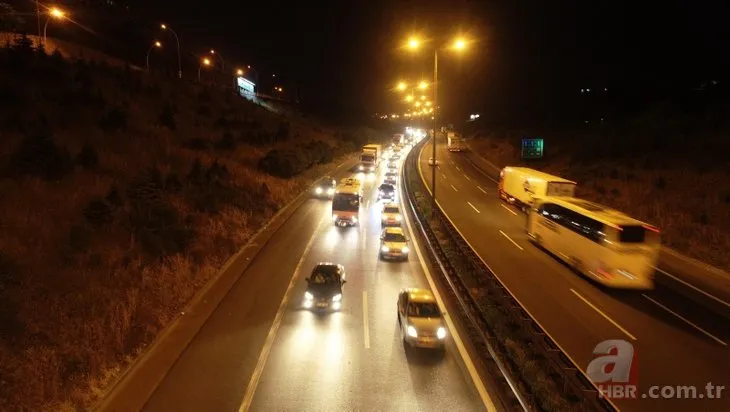 TEM Otoyolu’nda bayram trafiği! 30 kilometre boyunca...