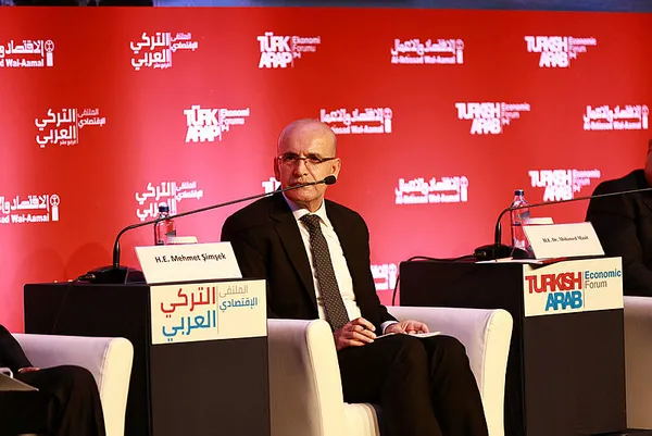 Bakan Mehmet Şimşek’ten Körfez ülkelerine çağrı: Büyüme engellerini birlikte aşalım