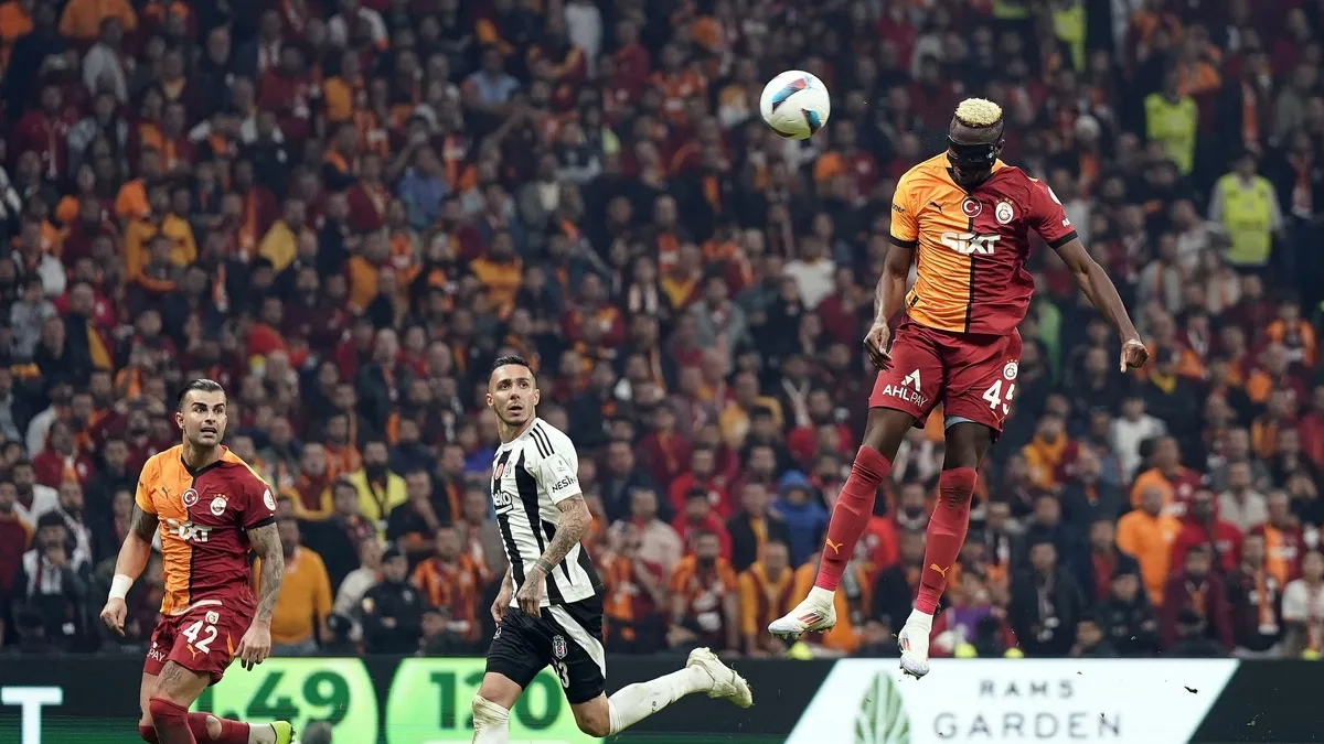 Beşiktaş-Galatasaray derbisinde yabancı hakem olacak mı?