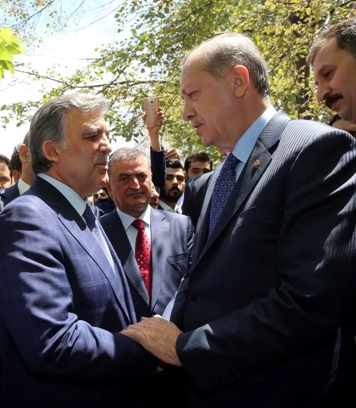 Abdullah Gül’ün babasına veda