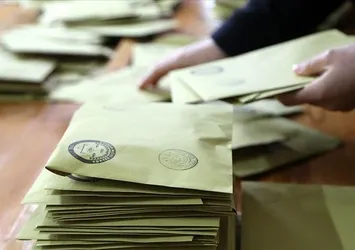 14 Mayıs'ta seçimler ilk turda biter mi? Başkan Erdoğan, Kemal Kılıçdaroğlu, Muharrem İnce ve Sinan Oğan'ın güncel oy oranları ne?