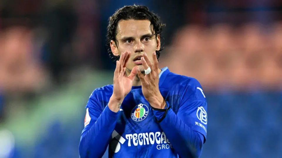 Enes Ünal Premier Lig yolcusu! Transferin son günü bomba patlıyor