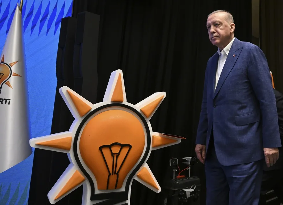 baskan-erdogan-ak-parti-kadrolarina-seslendi-soykirimin-hesabini-sizler-soracaksiniz-1782649381168.jpeg Başkan Erdoğan AK Parti kadrolarına seslendi: Soykırımın hesabını sizler soracaksınız - 3