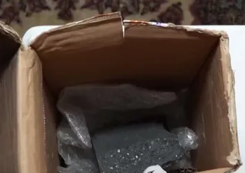 Tablet beklerken taş geldi