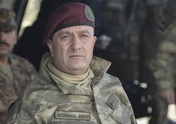 Cerablus operasyonunu Korgeneral Aksakallı yönetiyor