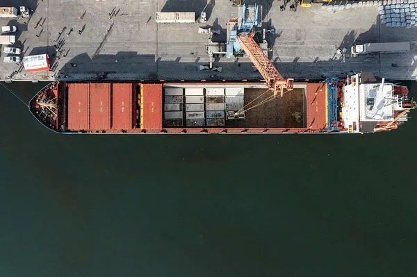 turkiyenin-gazze-icin-gonderdigi-saglik-gemisi-misira-ulasti-1699862811470.jpeg Türkiye'nin Gazze için gönderdiği sağlık gemisi Mısır'a ulaştı! - 1