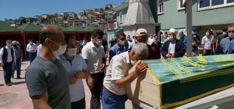 Kocaeli De Halk Otobusunun Altinda Kalan Kucuk Huseyin E Veda