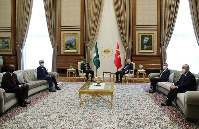 Son dakika: Başkan Erdoğan Afrika Birliği Komisyonu Başkanı Moussa Faki Mahamat’ı kabul etti - 2