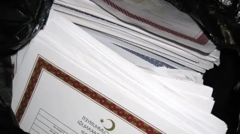 Sahtecilik şebekesi diplomaları harita mühendislerine çizdirmiş