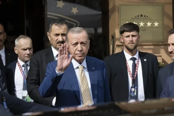 gozler-turkiyenin-verecegi-kararda-isvec-natoya-ne-zaman-girecek-ajanslar-bir-tarihe-isaret-etti-1689746063371.jpg İsveç NATO'ya ne zaman girecek? Gözler Türkiye'nin vereceği kararda - 1