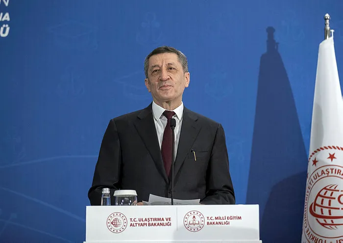 Son dakika: Milli Eğitim Bakanı Ziya Selçuk’tan yüz yüze eğitim açıklaması: Yeni bir döneme başlıyoruz