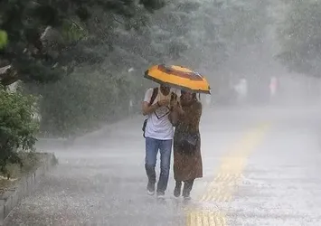Meteoroloji'den 15 il için sarı kodlu uyarı! Sıcaklıklar düşüyor sağanak yağış geliyor | İşte 5 günlük hava durumu raporu